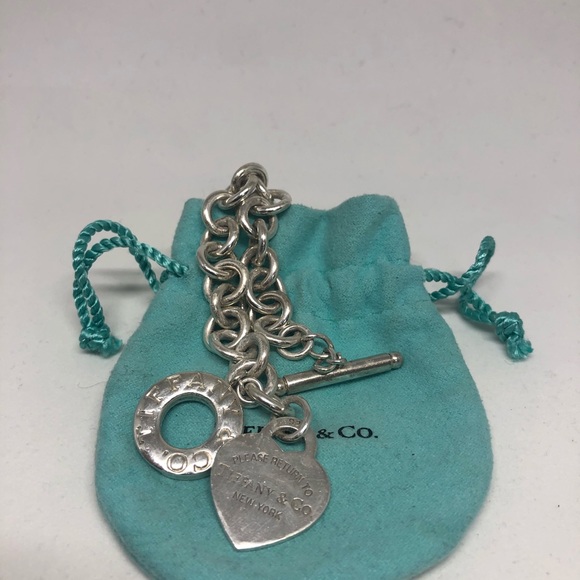 Auth. Tiffany & Co. Return to Tiffany ❤️ tag charm - Picture 2 of 5